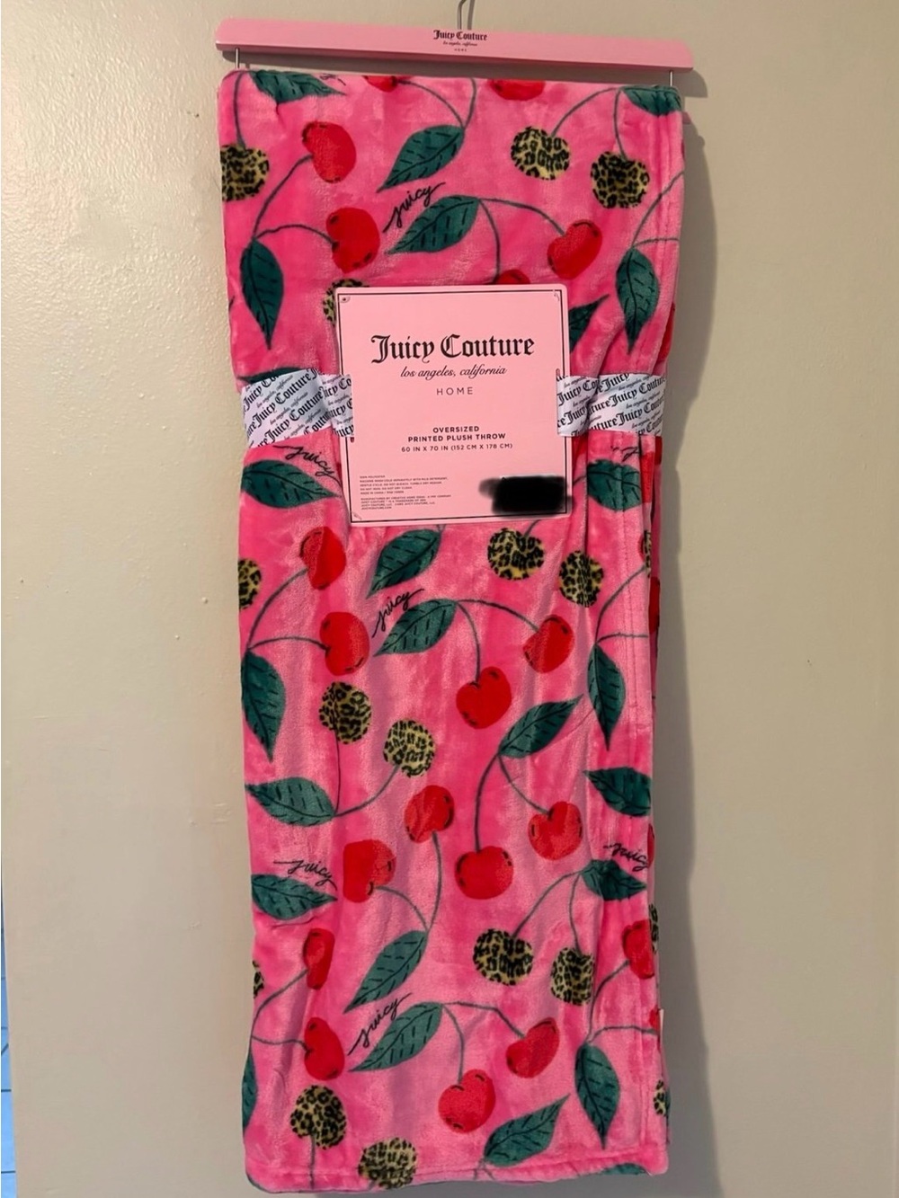 Juicy Couture oversized Pink Cherry Print Plush Throw 60 x 70 - NWT